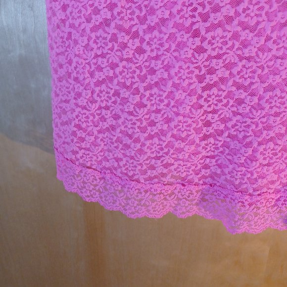 VICTORIA'S SECRET SEXY LITTLE THINGS VINTAGE Allover Pink Lace Gown Slip_Large - Picture 8 of 8
